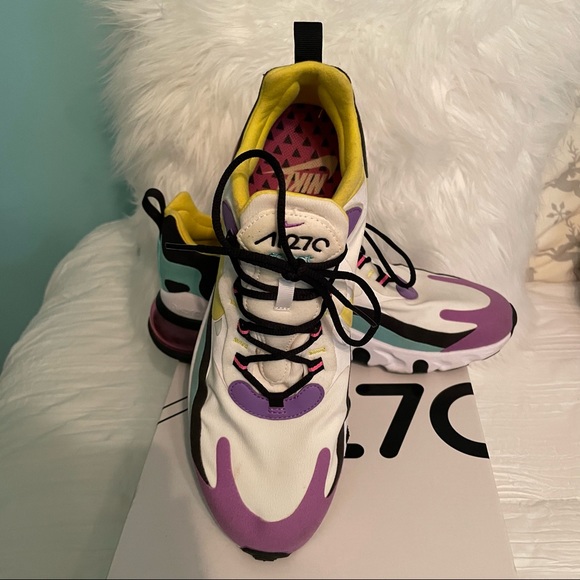 Nike Air Max 270 React (Geometric Abstract) Men’s 9.5, fits women’s 11 - Picture 1 of 7